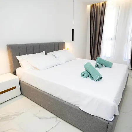 Mara Luxury *