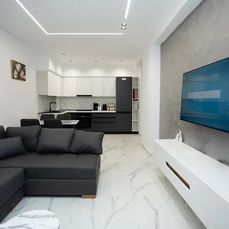 Mara Luxury