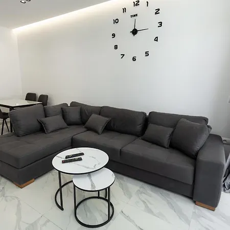 Mara Luxury