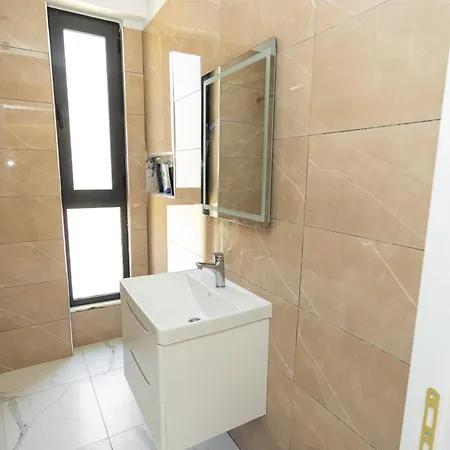 Mara Luxury Orikum