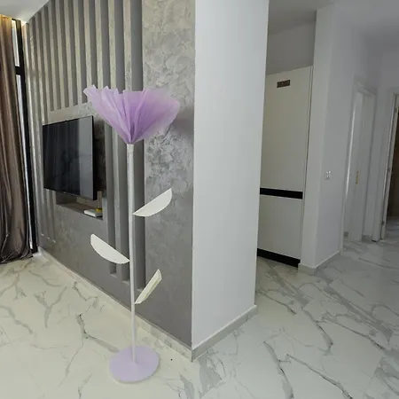 Mara Luxury Apartamento Orikum