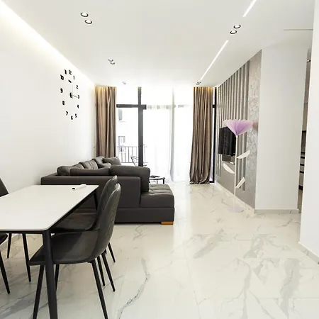 Mara Luxury Lejlighed