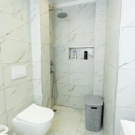 Mara Luxury Apartamento Orikum